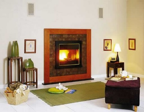 KAMIN LAGARDE